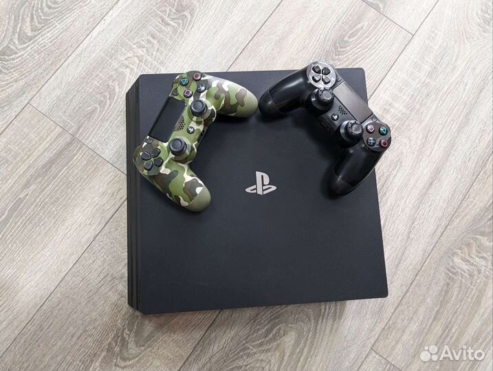 Приставка Sony PlayStation 4 pro 1tb / 2 геймпада