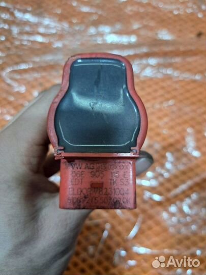 Катушка зажигания Audi A6 C6 4F ccea 2010