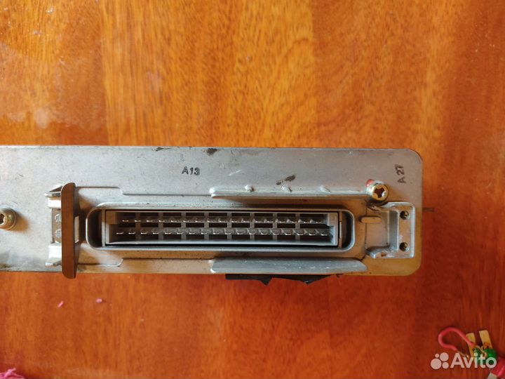 Блок управления абс ауди 80 б4