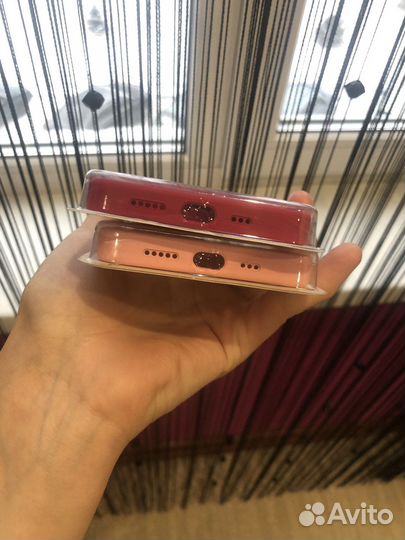 Чехлы для iPhone 13 Pro новые