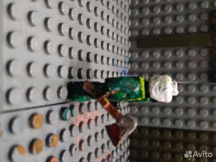 Лего человечек самообресованый