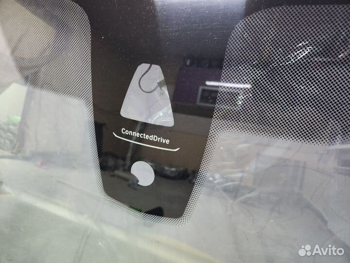 Лобовое стекло