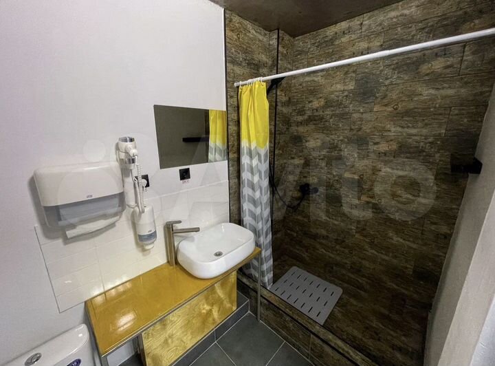 Комната 40 м², 1/10 эт.