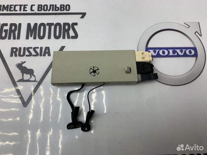 Усилитель антенны AM FM RTI TMC Volvo V70 XC70 08