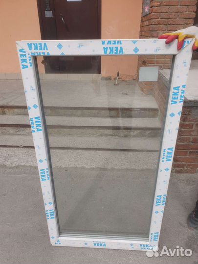 Окно пластиковое глухое veka