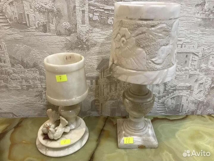 Старинные настольные лампочки из нат. камня