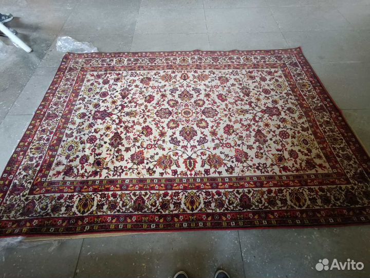 Ковер шерстяной 2х3 б /у