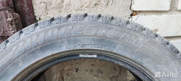 Bridgestone Blizzak Revo GZ 225/55 R17 97S