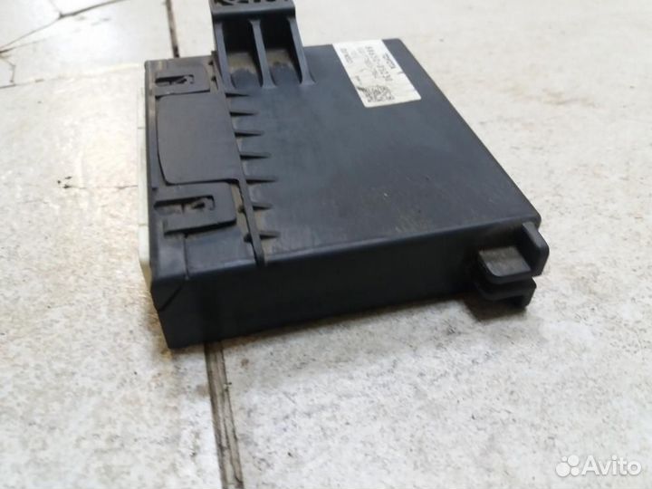 Блок управления климатической установкой Toyota Av