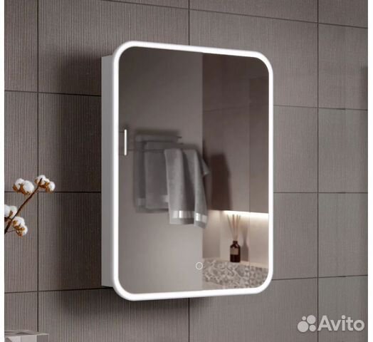 Зеркальный шкаф в ванную Флора