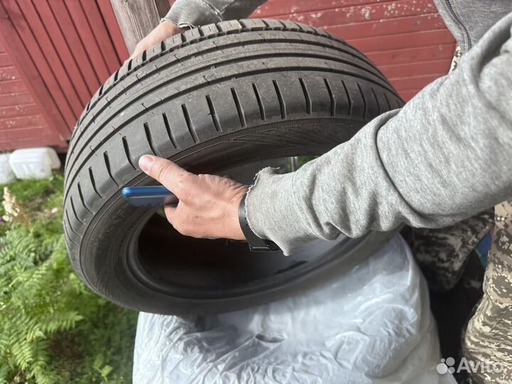 Nokian Tyres Hakka Blue 2 225/50 R17