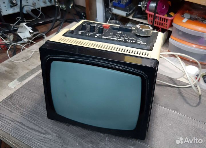 Телевизор
