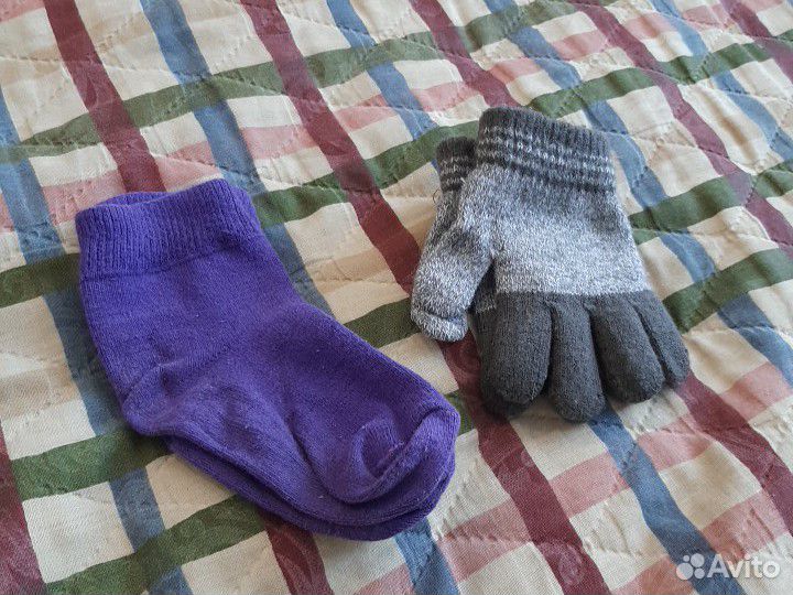 Перчатки, носки