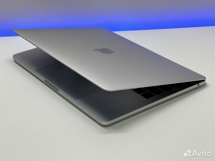 MacBook Pro 13 2017 i5/8/256