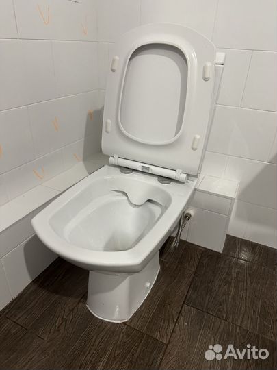 Унитаз напольный новый cersanit