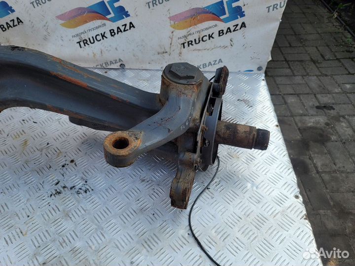 22208214 Балка передняя Renault T