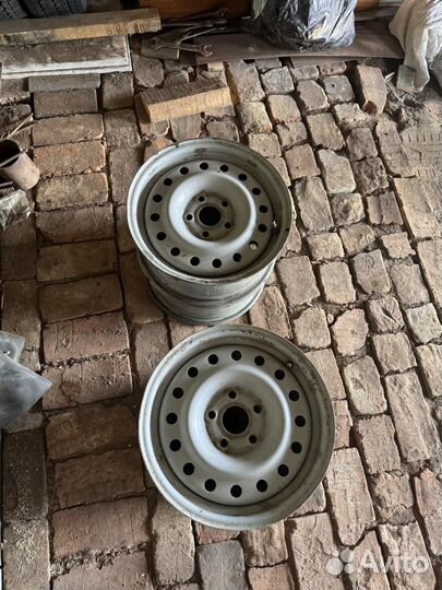 Автомобильные диски газ 3110 r15