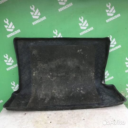 Коврик багажника Рено Логан