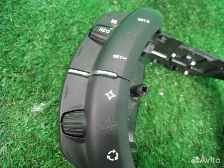 Кнопки мультимедиа на руль Citroen C4 Grand Picas