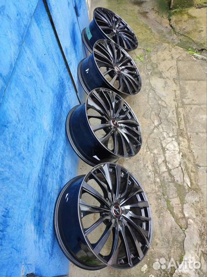 Шикарные Weds Leonis VT R19; 114.3X5; 8J; +35