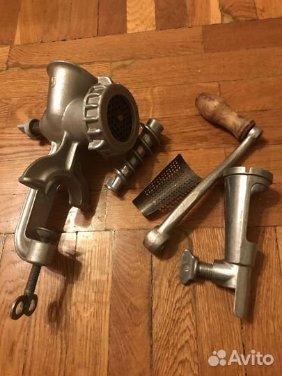 Мясорубка ручная СССР чугунная