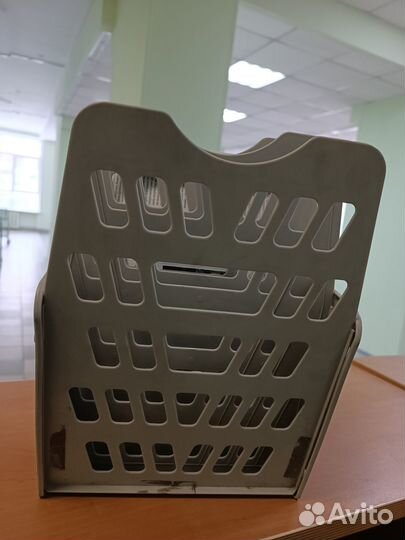 Лоток для бумаг, папки, мультифора