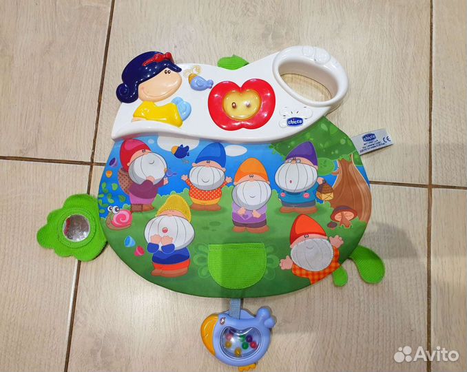 Chicco музыкальная, развивающая игрушка на кроватк