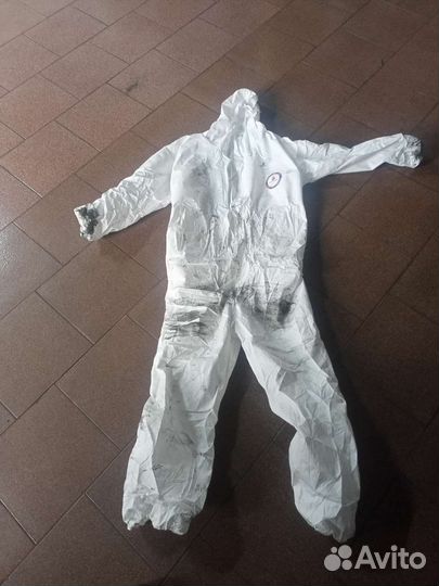Комбинезон для ремонта машин
