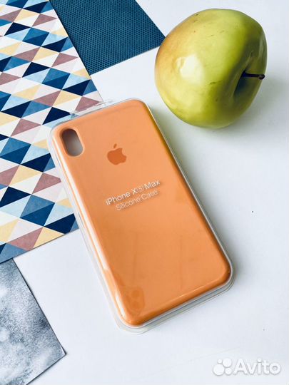 Чехол на iPhone XS Max