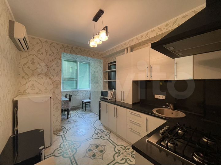 1-к. квартира, 48 м², 1/9 эт.