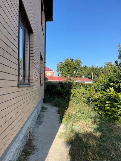 Дом 142 м² на участке 8 сот.