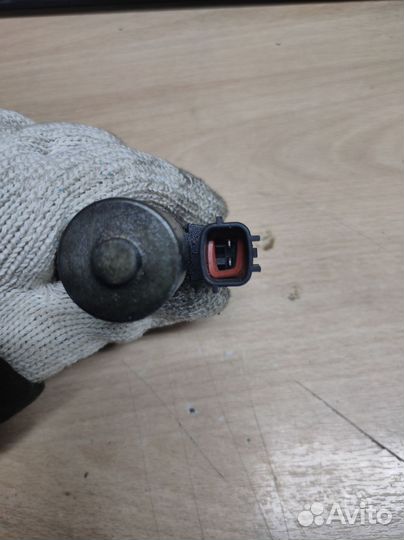 Nissan Almera N16 ll Клапан vvti