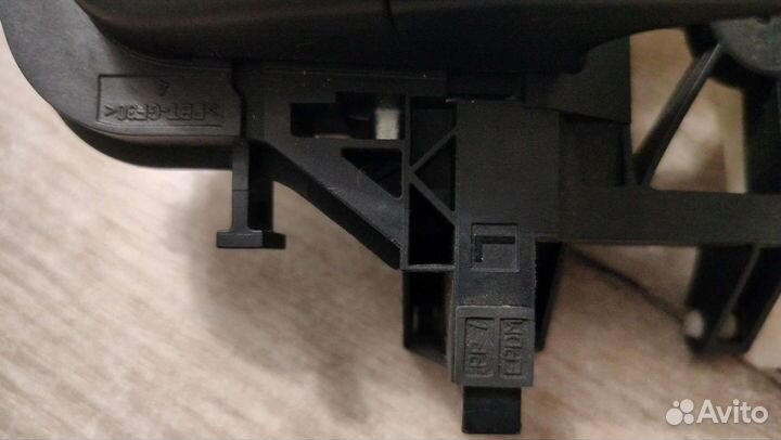 Ручка двери volkswagen amarok