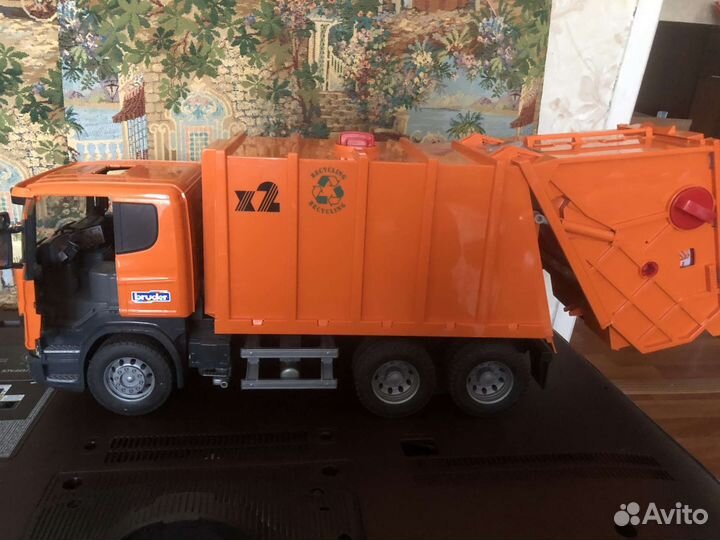 Брудер bruder мусоровоз
