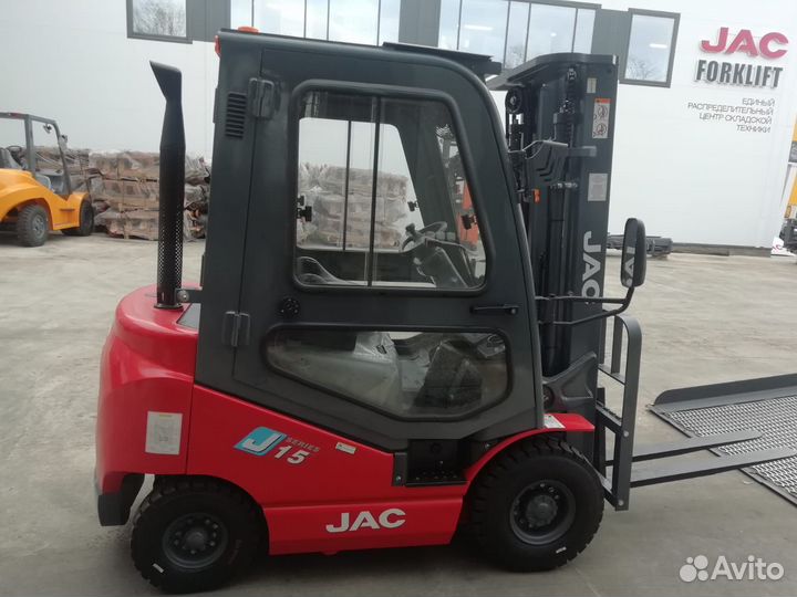 Вилочный погрузчик JAC CPCD15, 2023