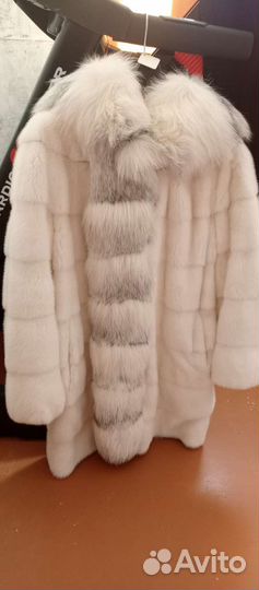 Шуба норковая с капюшоном