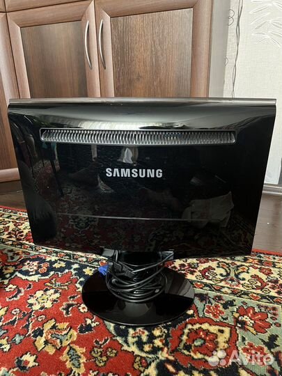 Монитор Samsung syncmaster T220G