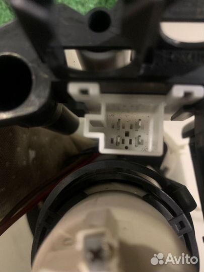 Бензонасос Mercedes-Benz E-Class W211