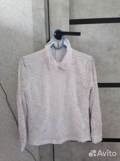 Кружевная блузка школьная