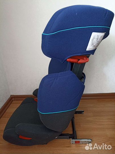 Детское авто кресло