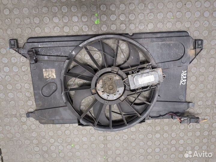 Вентилятор радиатора Volvo V50, 2005