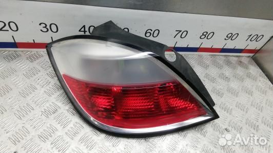 Фонарь задний левый opel astra H (GEA18MX01)