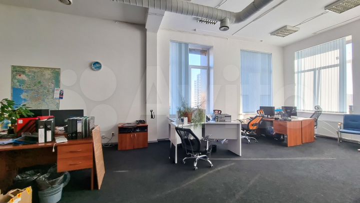 Аренда офиса 202 м2, кабинеты