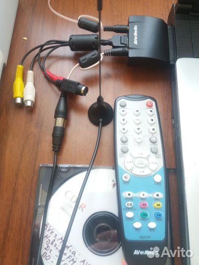 Avertv Hybrid+FM Cardbus гибридный TV- и FM-тюнер