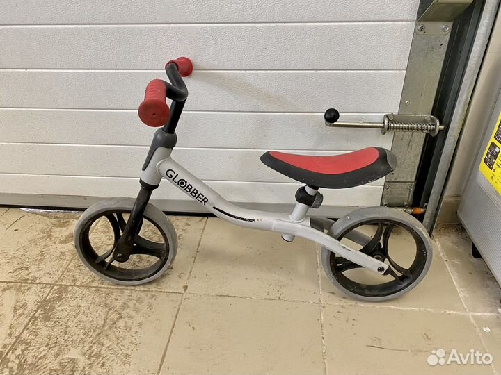 Беговел globber