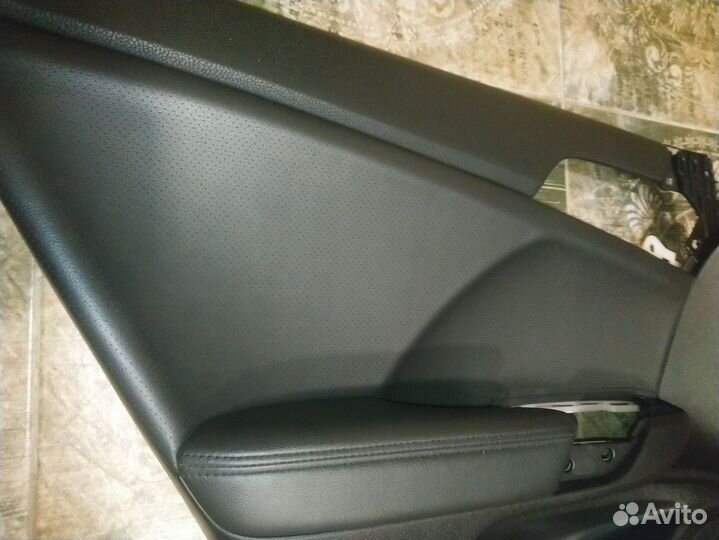 Дверные карты задних дверей Хонда Акорд 8 дорест