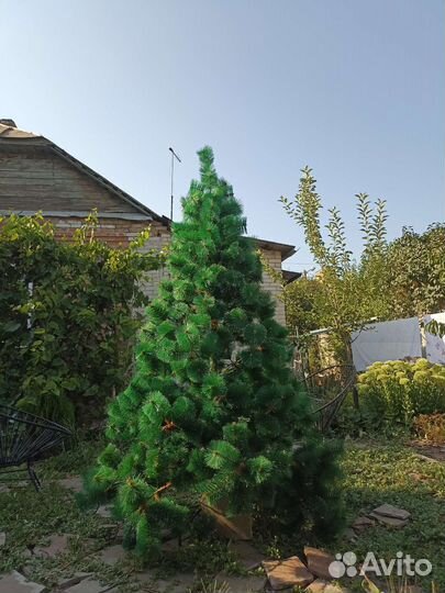 Елка искусственная