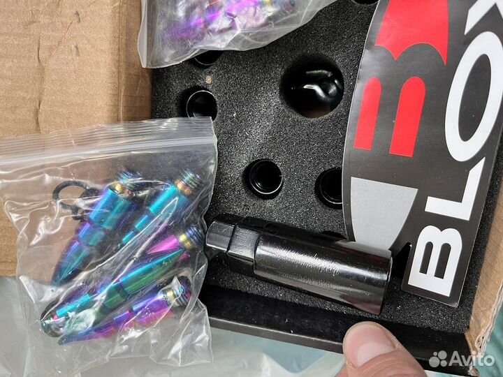 Колесные гайки пики