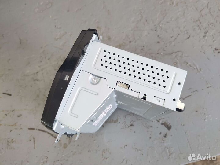 Штатная магнитола LADA vesta