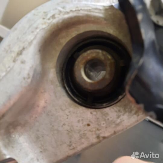 Рычаги нижние fx 37, 50, 35